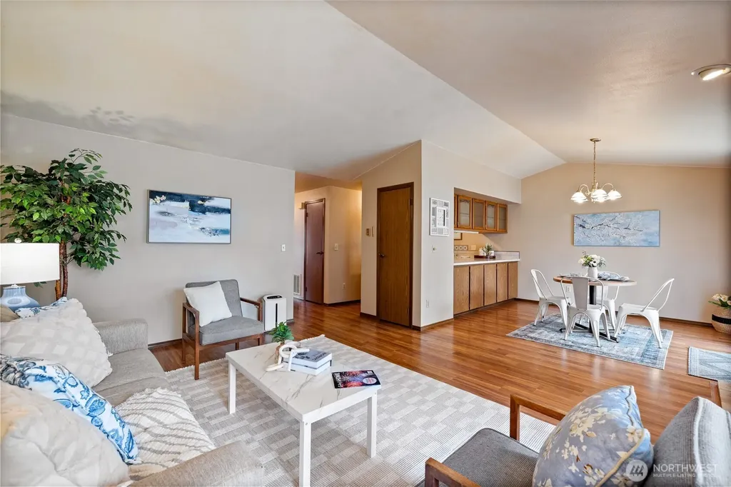 6020 N Highlands Parkway Tacoma WA 98406