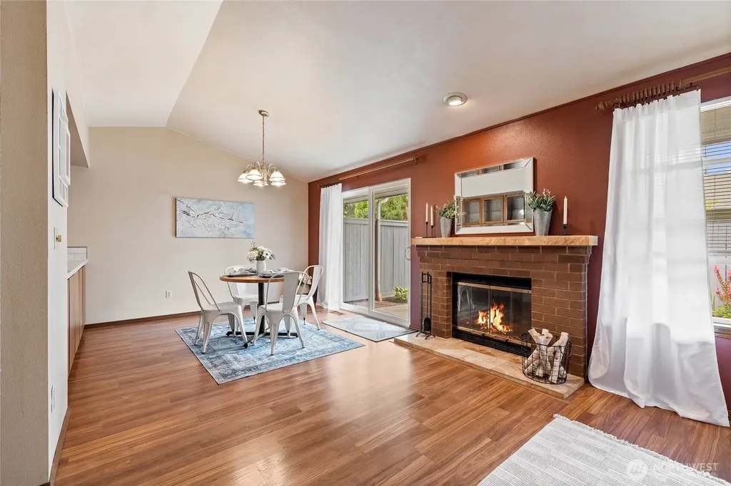 6020 N Highlands Parkway Tacoma WA 98406