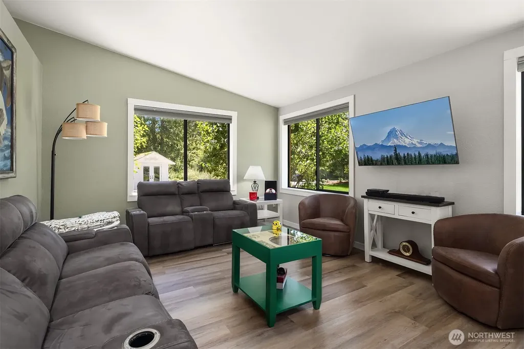34430 Enumclaw Black Diamond Road SE Black Diamond WA 98010
