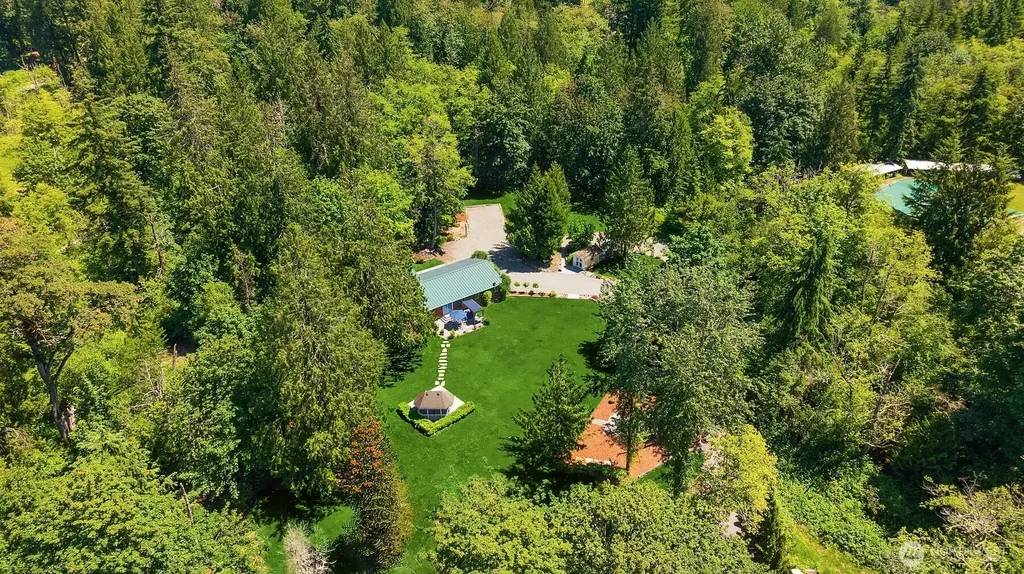 34430 Enumclaw Black Diamond Road SE Black Diamond WA 98010