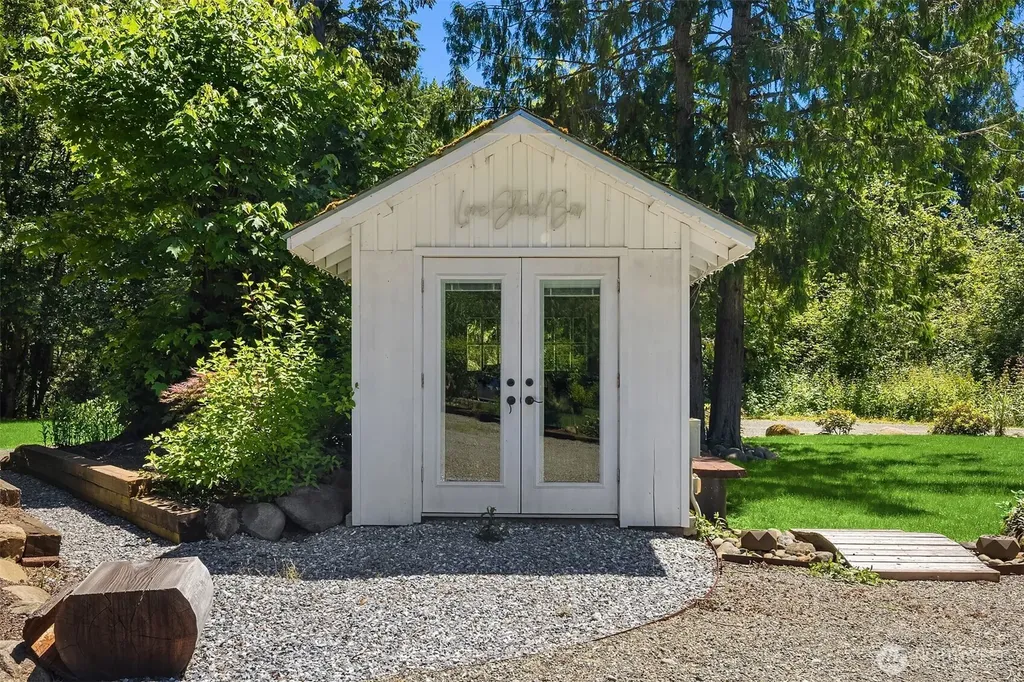 34430 Enumclaw Black Diamond Road SE Black Diamond WA 98010