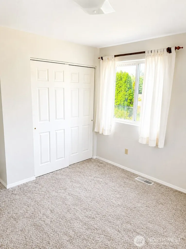 8 Orchard Loop S. Tonasket WA 98855