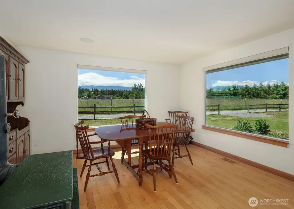 214 Edmonson Drive Sequim WA 98382