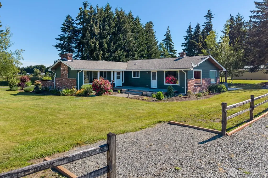 214 Edmonson Drive Sequim WA 98382
