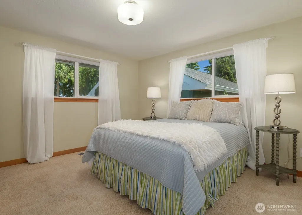 214 Edmonson Drive Sequim WA 98382