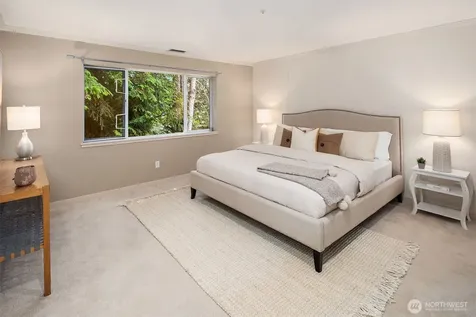 11122 NE 41st Drive Kirkland WA 98033