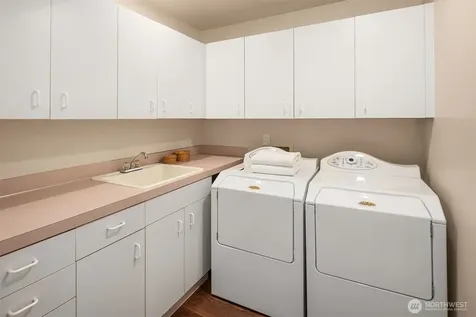 11122 NE 41st Drive Kirkland WA 98033