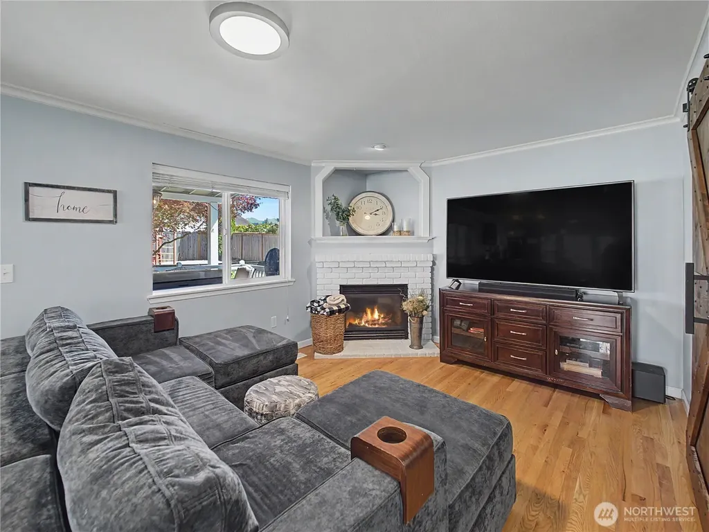 454 Trullinger Street Buckley WA 98321