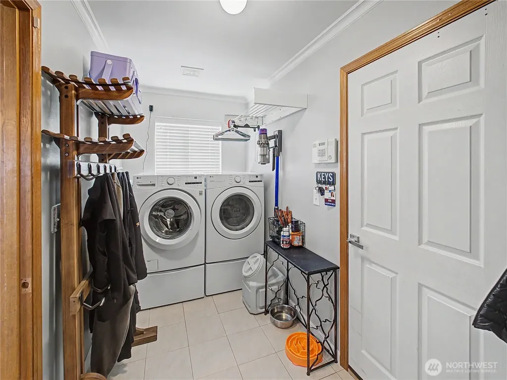 454 Trullinger Street Buckley WA 98321