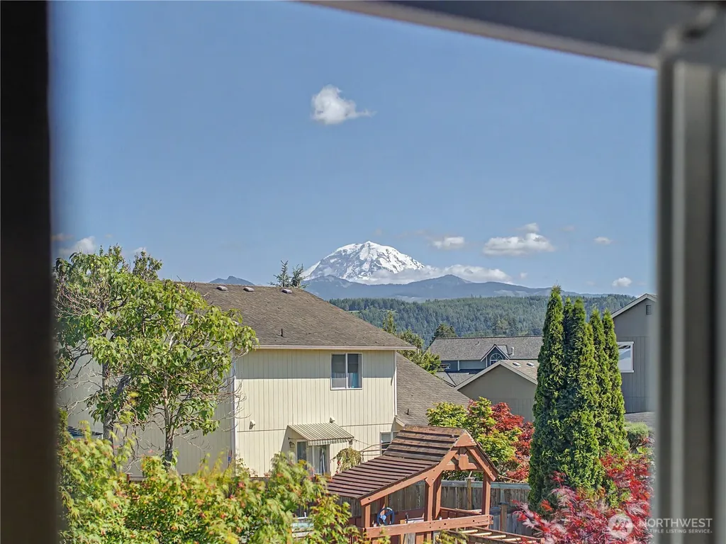454 Trullinger Street Buckley WA 98321