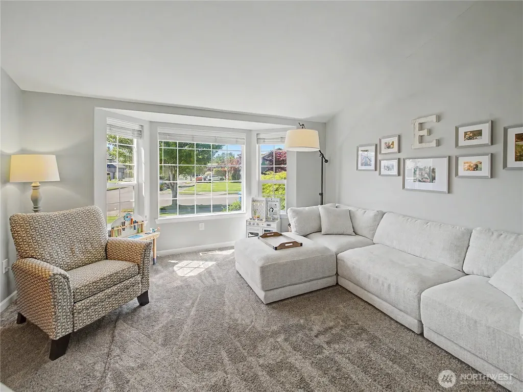 454 Trullinger Street Buckley WA 98321