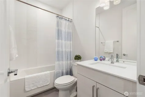 23119 NE 8th Street Sammamish WA 98074