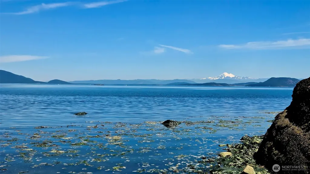 20 Eliza Road Lopez Island WA 98261