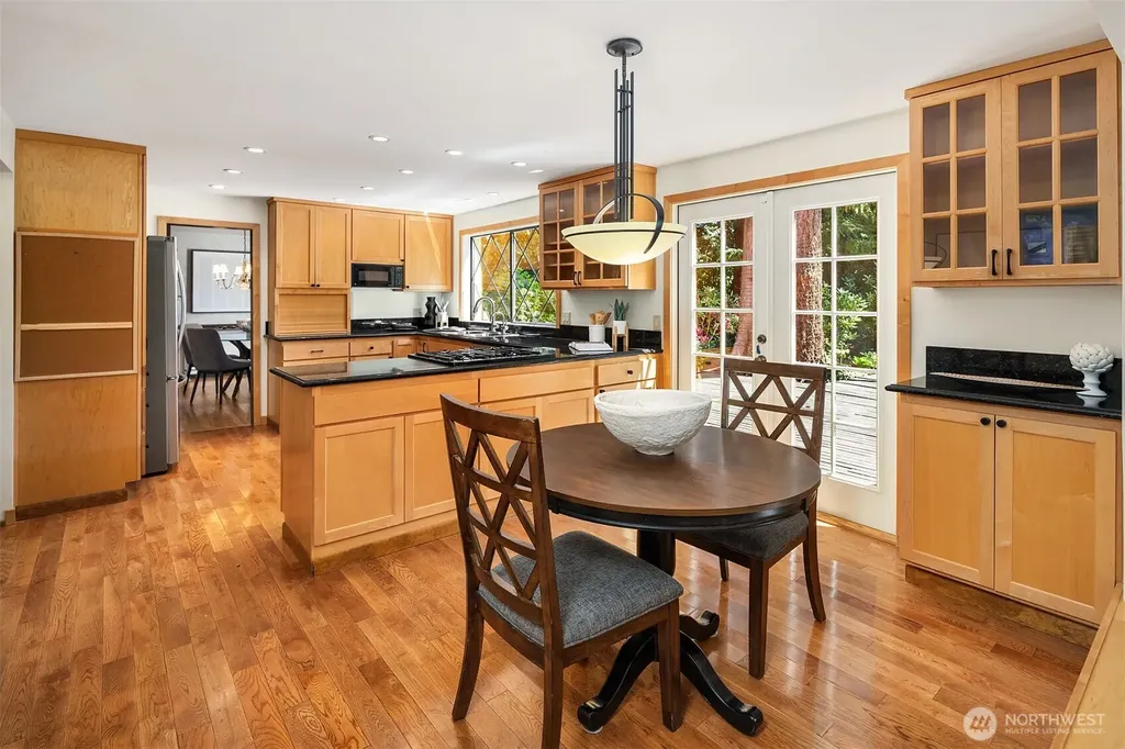 2302 126th Avenue NE Bellevue WA 98005