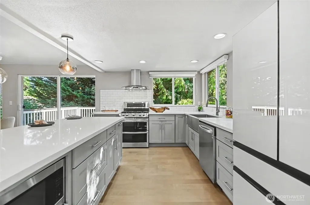 14023 SE 60th Street Bellevue WA 98006