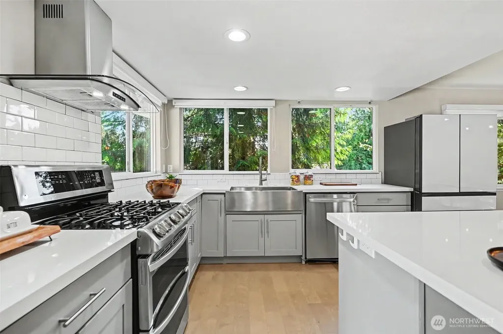 14023 SE 60th Street Bellevue WA 98006