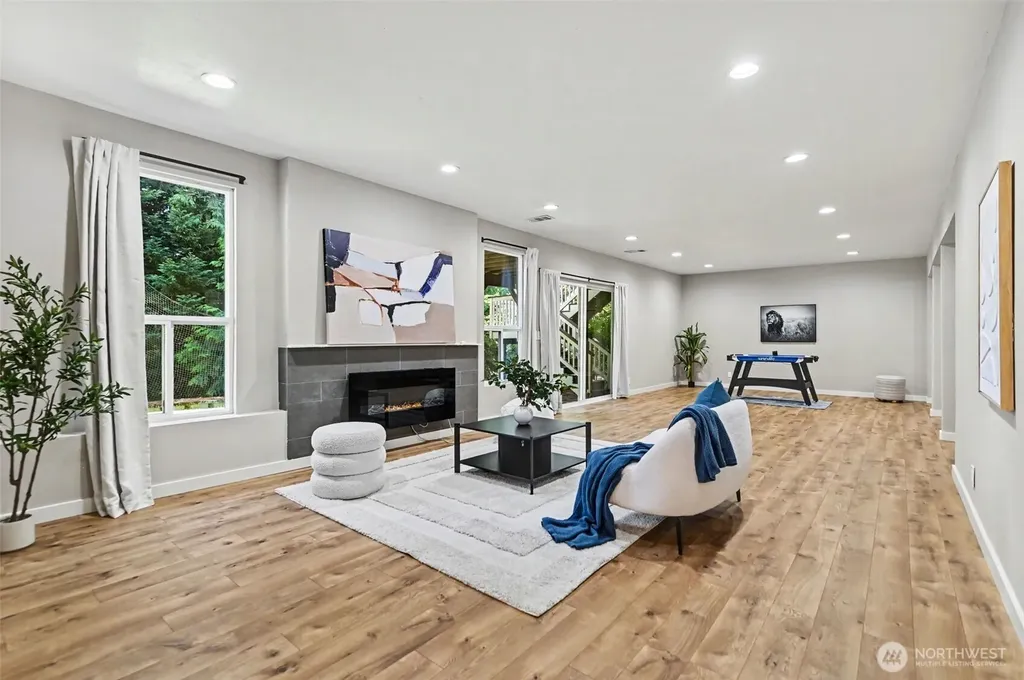 14023 SE 60th Street Bellevue WA 98006