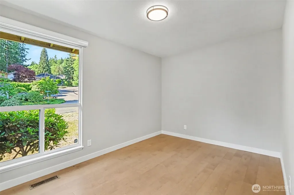 14023 SE 60th Street Bellevue WA 98006