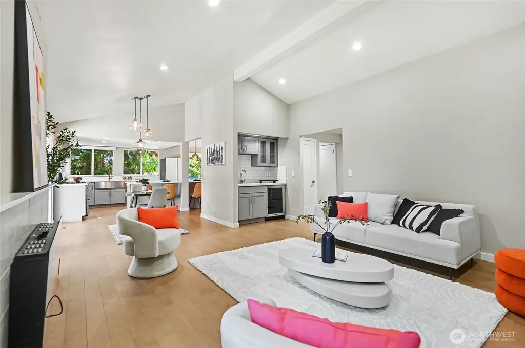 14023 SE 60th Street Bellevue WA 98006