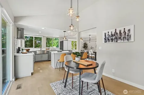 14023 SE 60th Street Bellevue WA 98006