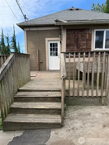 2505 Harrison Avenue Everett WA 98201