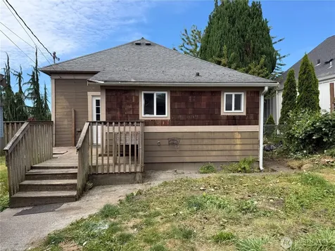 2505 Harrison Avenue Everett WA 98201