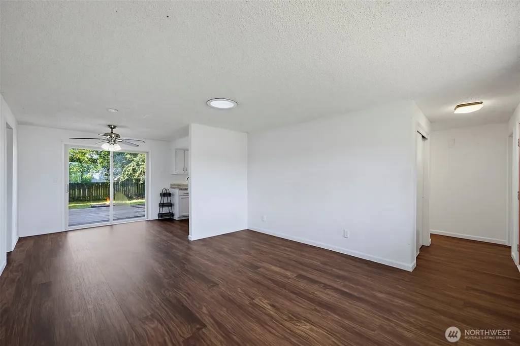 1010 S 88th Street Tacoma WA 98444