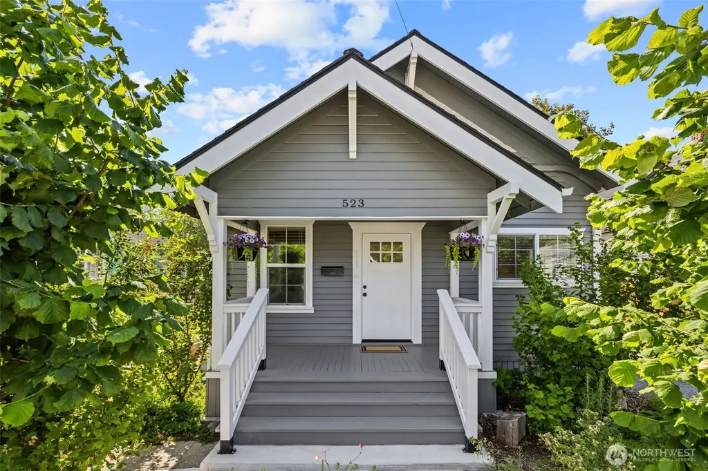 523 Williams Avenue S Renton WA 98057