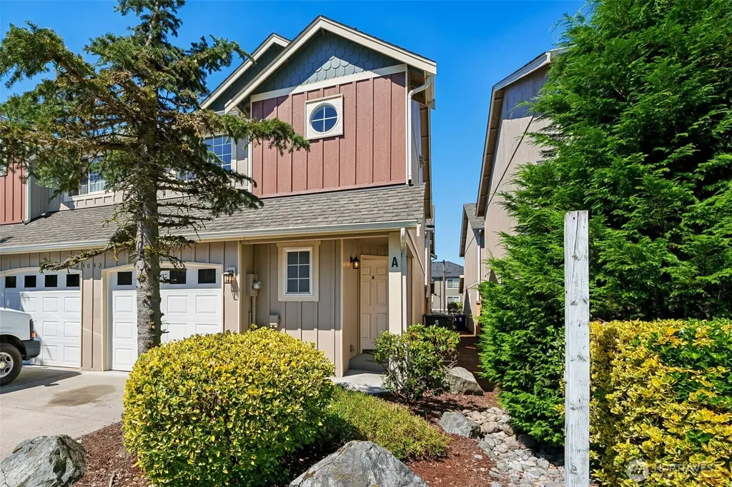 4042 S Warner Street Tacoma WA 98409