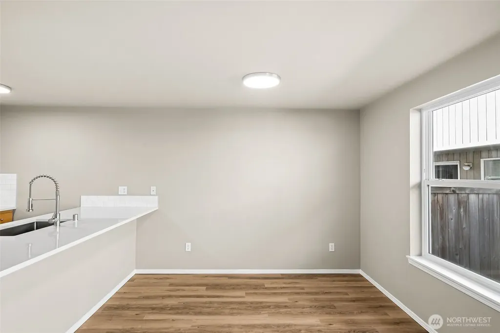 4042 S Warner Street Tacoma WA 98409