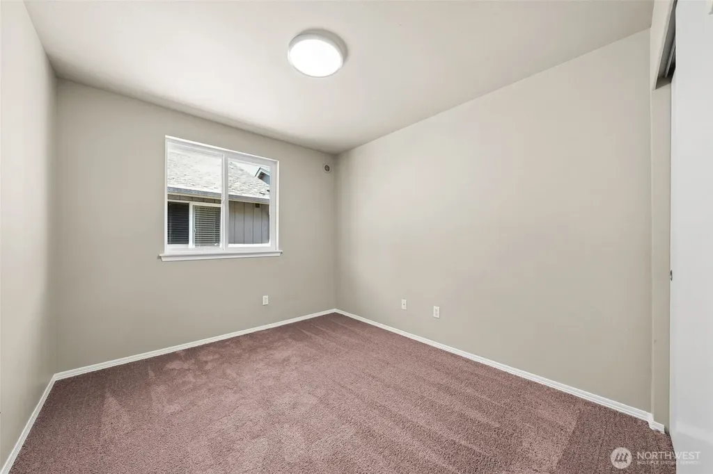 4042 S Warner Street Tacoma WA 98409