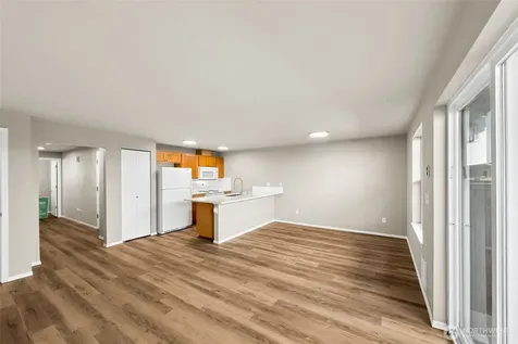 4042 S Warner Street Tacoma WA 98409