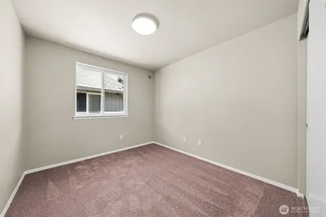 4042 S Warner Street Tacoma WA 98409