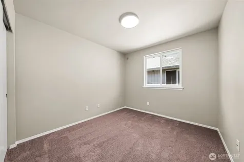 4042 S Warner Street Tacoma WA 98409