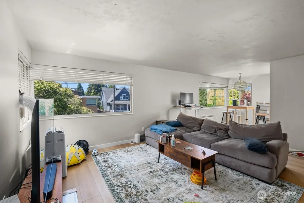 5506 7th Avenue NW Seattle WA 98107