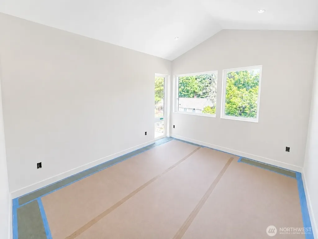 4907 SW Canada Drive Seattle WA 98136