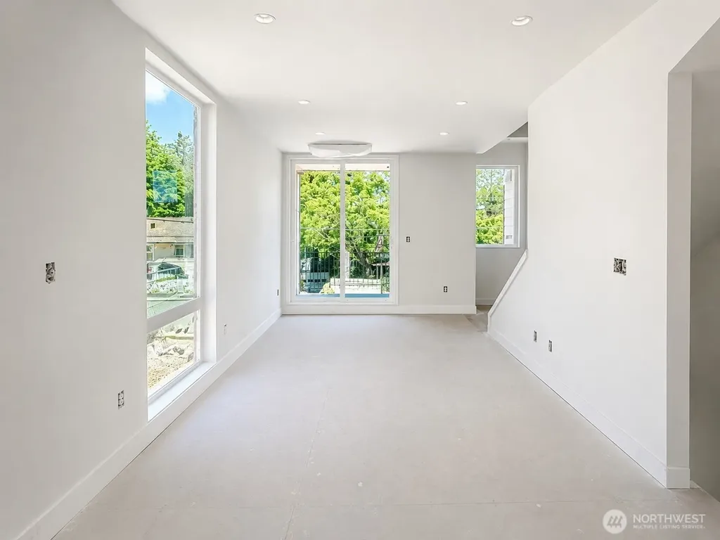 4907 SW Canada Drive Seattle WA 98136