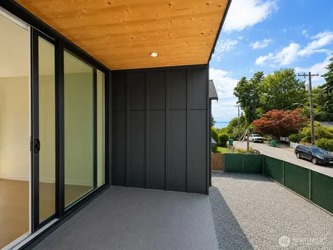 4907 SW Canada Drive Seattle WA 98136