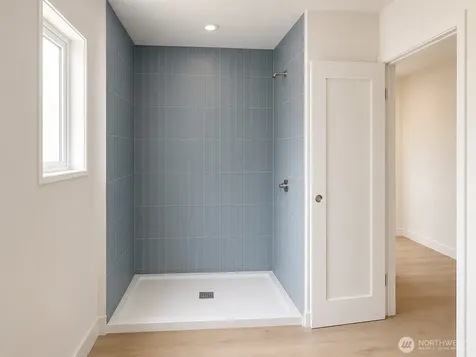 4907 SW Canada Drive Seattle WA 98136