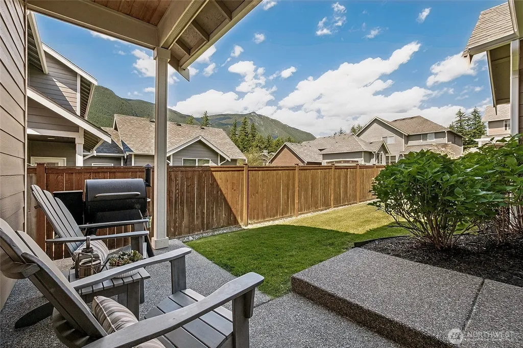 1670 Eagles Nest Place SE North Bend WA 98045