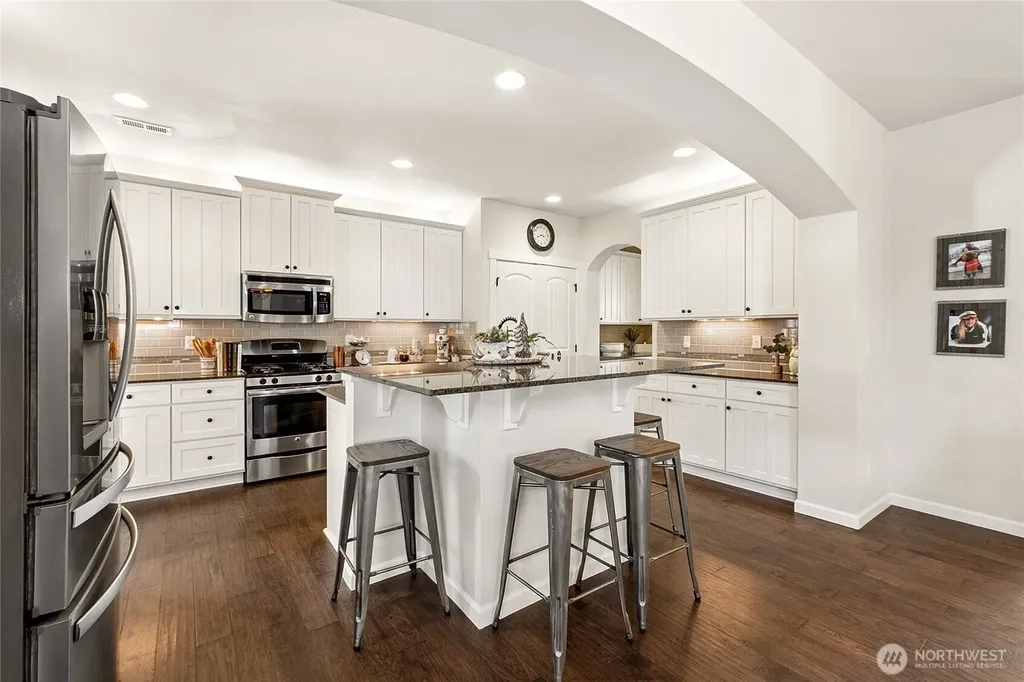 1670 Eagles Nest Place SE North Bend WA 98045