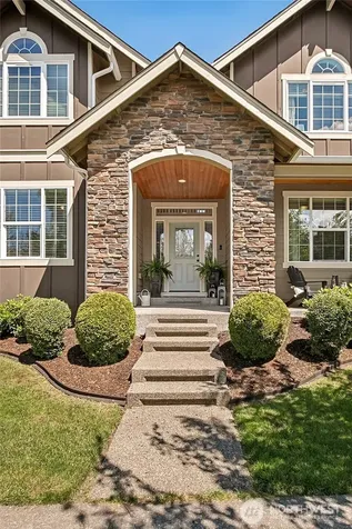 1670 Eagles Nest Place SE North Bend WA 98045