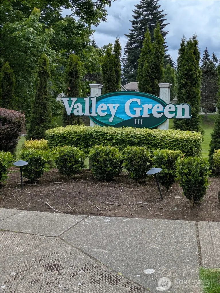 22931 SE 240th Place Maple Valley WA 98038
