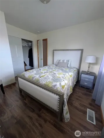 22931 SE 240th Place Maple Valley WA 98038