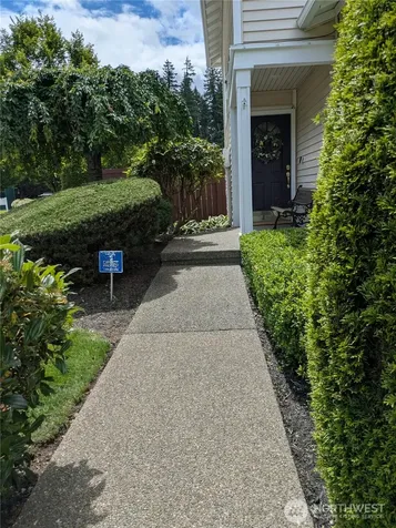 22931 SE 240th Place Maple Valley WA 98038