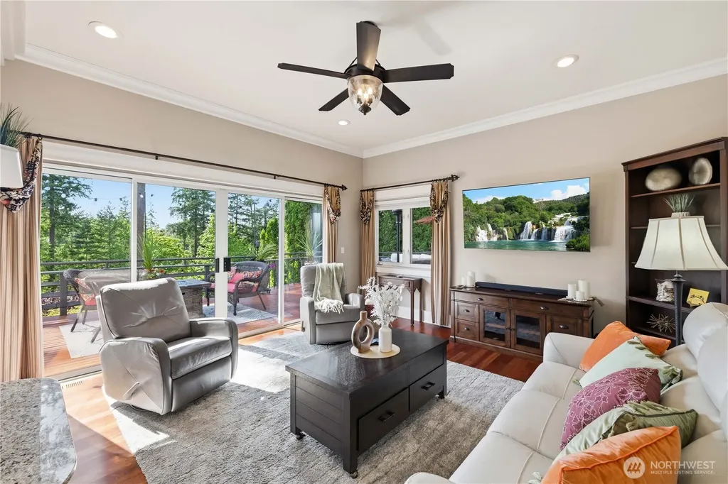 25108 234th Avenue SE Maple Valley WA 98038