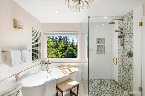 25108 234th Avenue SE Maple Valley WA 98038