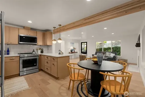 3613 40th Avenue W Seattle WA 98199