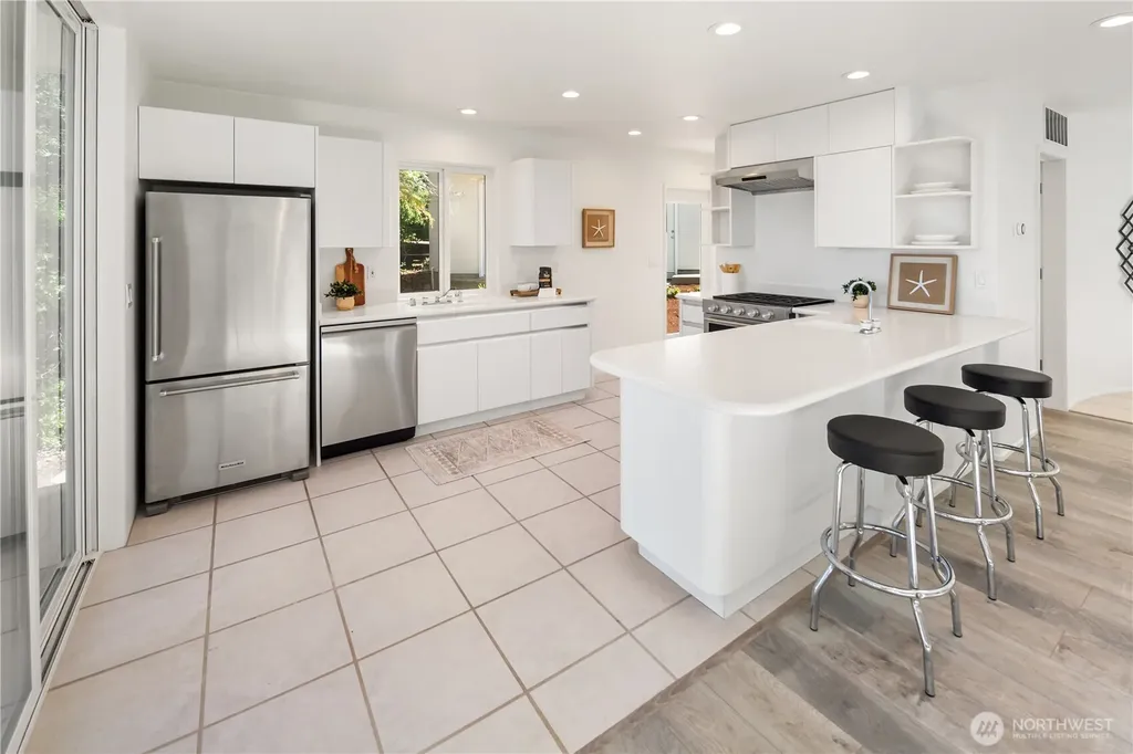 20515 21st Street NW Lakebay WA 98349