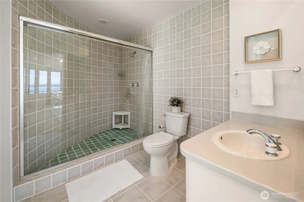 20515 21st Street NW Lakebay WA 98349